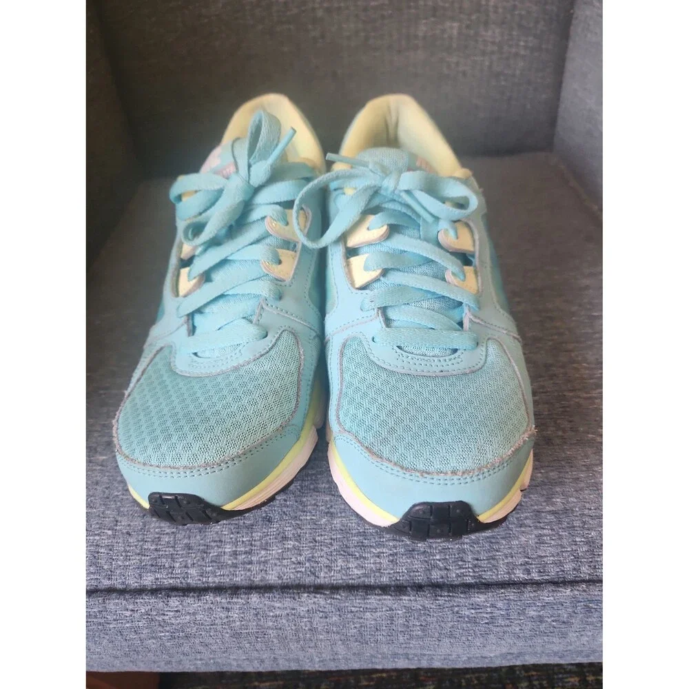 Nike pre owned